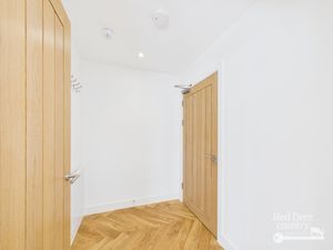 Entrance Hall- click for photo gallery